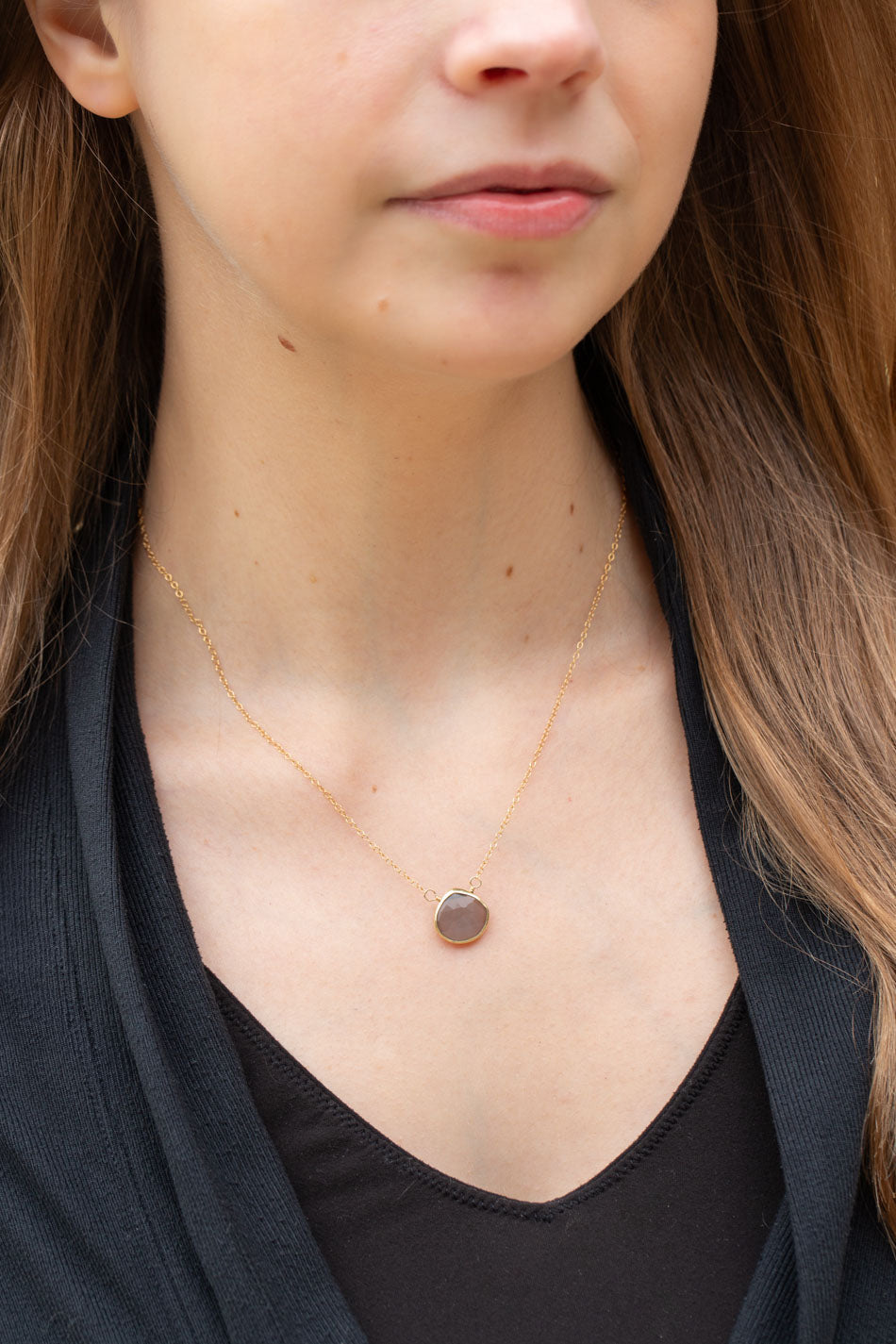 Favorites 14.5-16.5" Faceted Grey Moonstone Bezel Simple Necklace