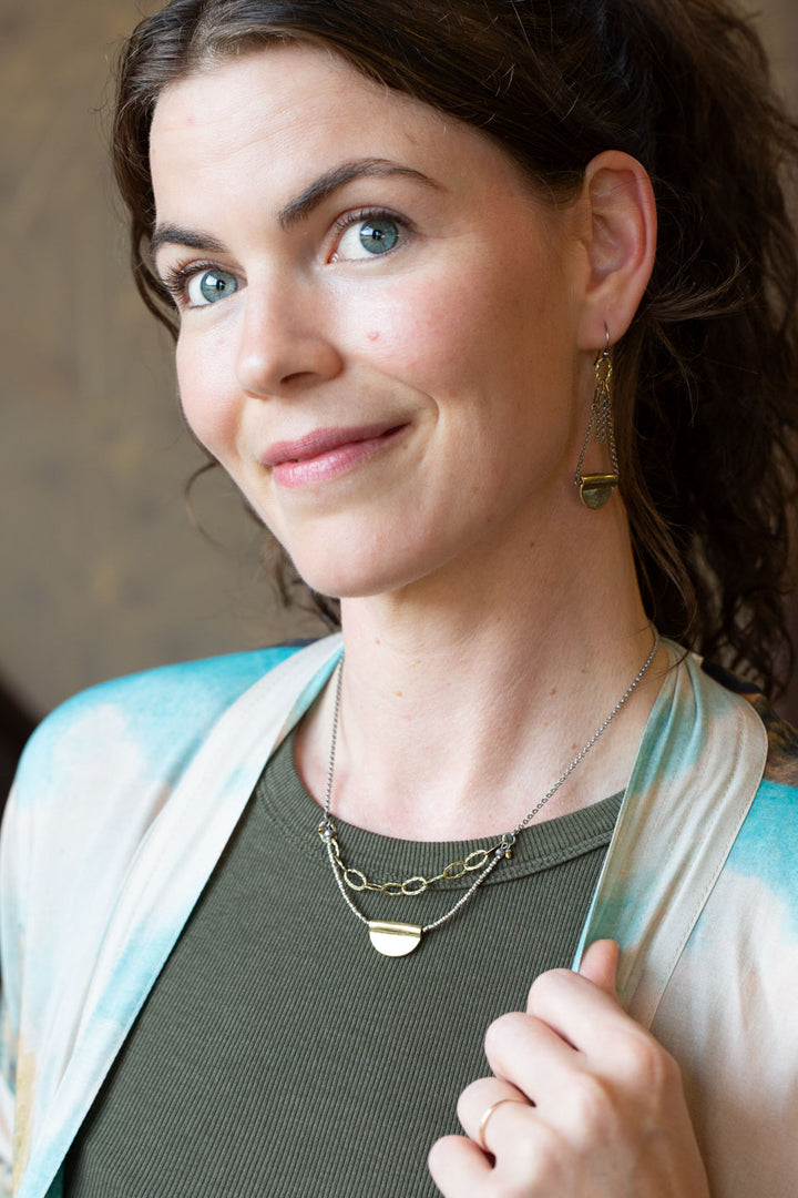 Remedy 15-17" Antique Brass Semicircle Pendant Simple Necklace