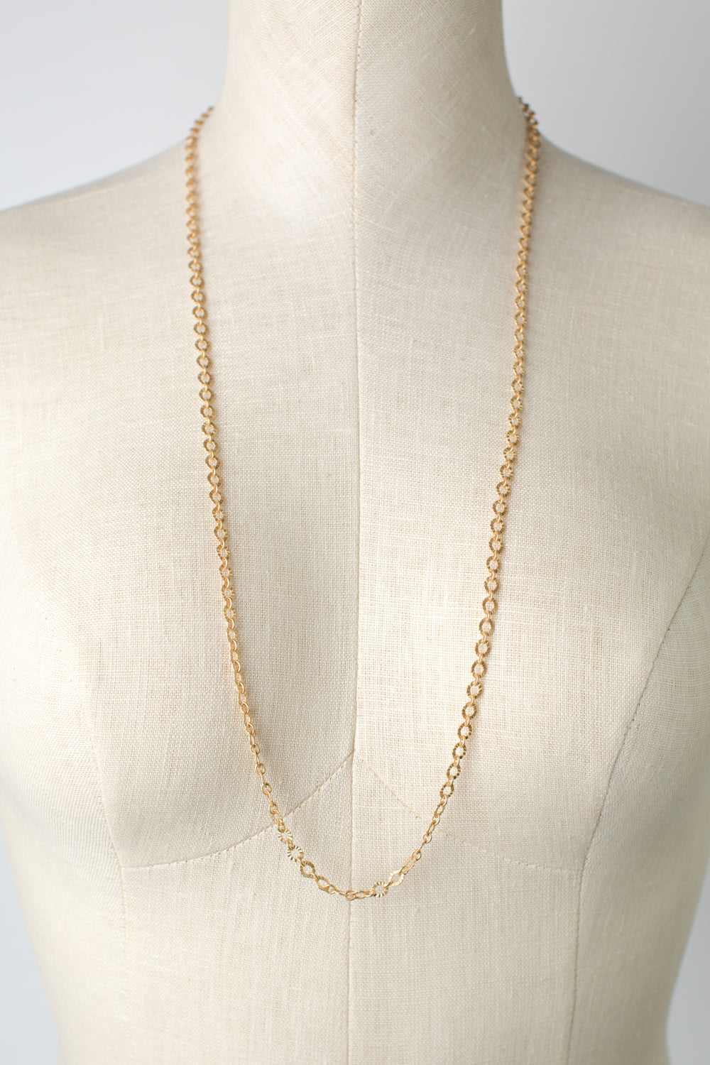 Azalea 31-33" Matte Gold Chain Simple Necklace