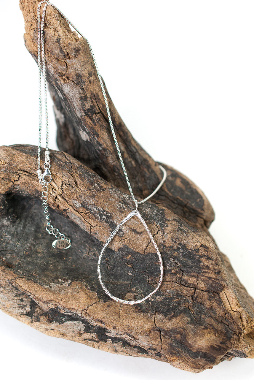 *Bloom 19.5-21.5" Silver Teardrop Pendant Necklace