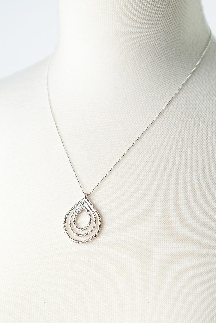 *Bloom 19.5-21.5" Silver Nesting Teardrop Pendant Necklace