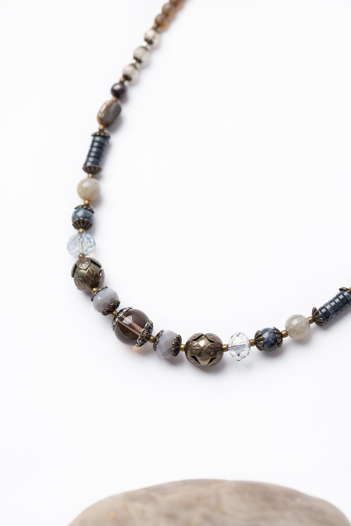 Claridad 16-18" Pyrite, Smoky Quartz, Czech Glass Simple Necklace