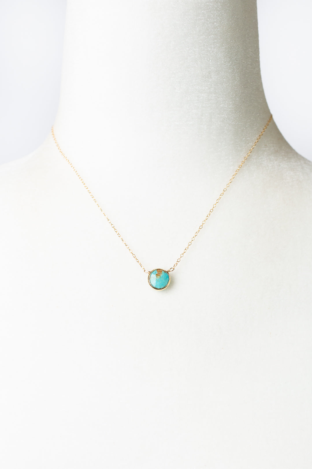 Favorites 16-18" Turquoise Simple Necklace