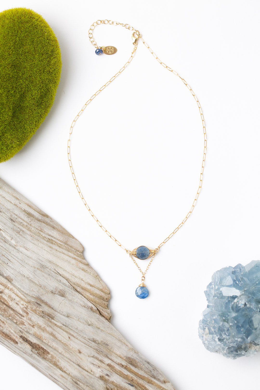 Ripple 15-17" with Kyanite, Gold Simple Necklace