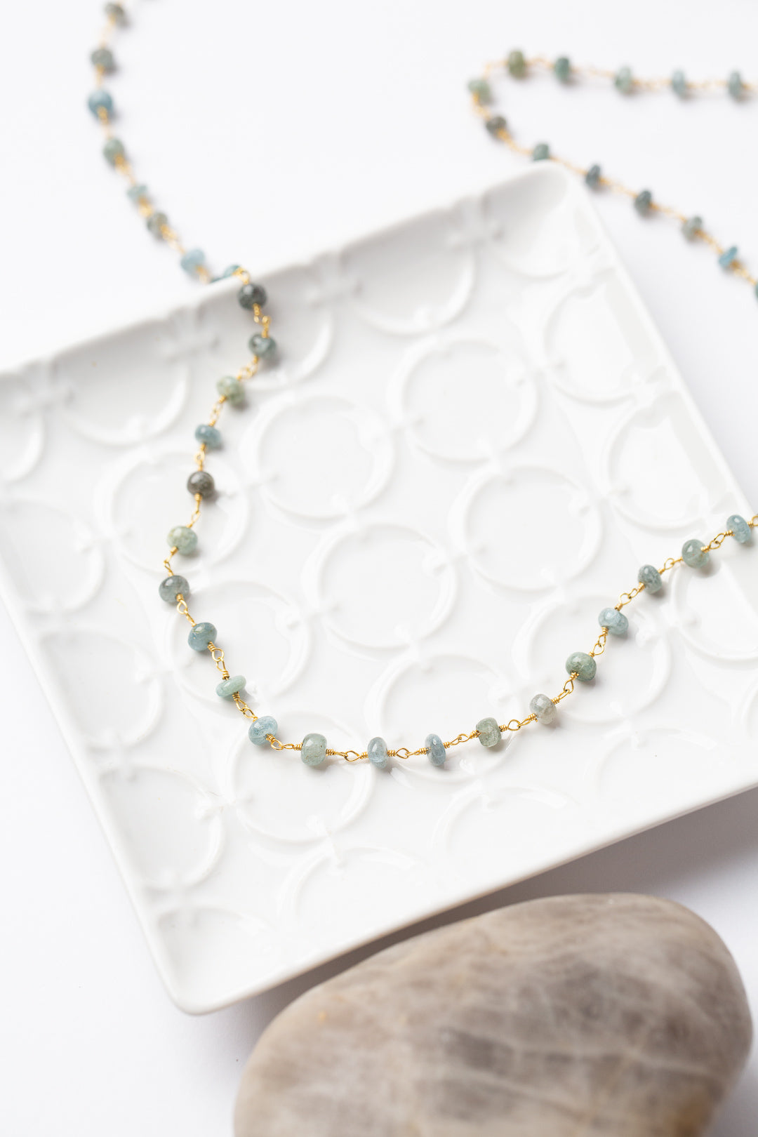 Ripple 36.5-38.5" Green Moss, Gold Simple Necklace