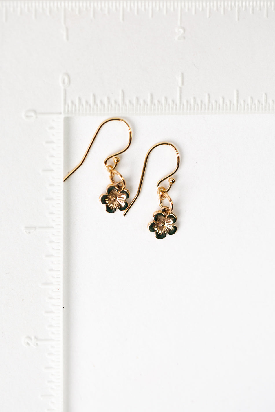 Sentiment Simple Gold Filled Flower Earrings