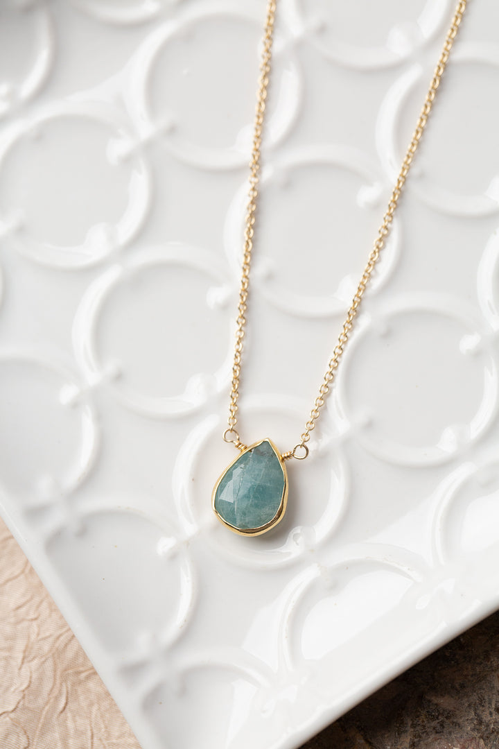 Serenity 16-18" Aquamarine Simple Necklace