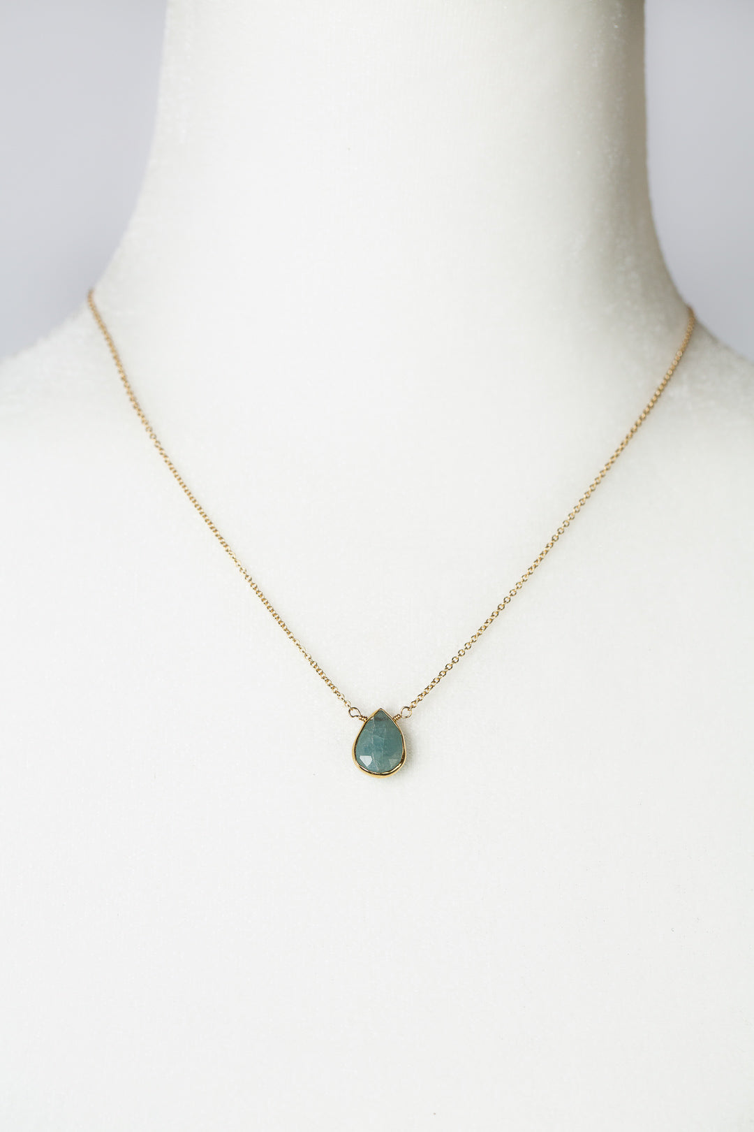 Serenity 16-18" Aquamarine Simple Necklace