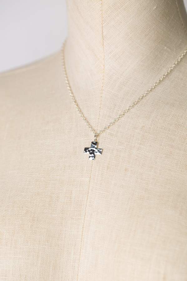 Sentiment 16-18" Simple Sterling Cross Necklace